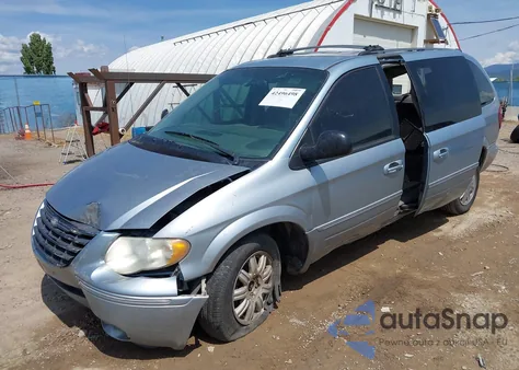 2005 Chrysler Town & Country Limited from USA, damaged, VIN 2C8GP64L05R365310